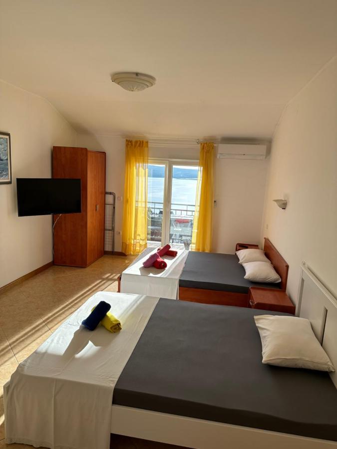 Apartments Badnje Dramalj Bagian luar foto